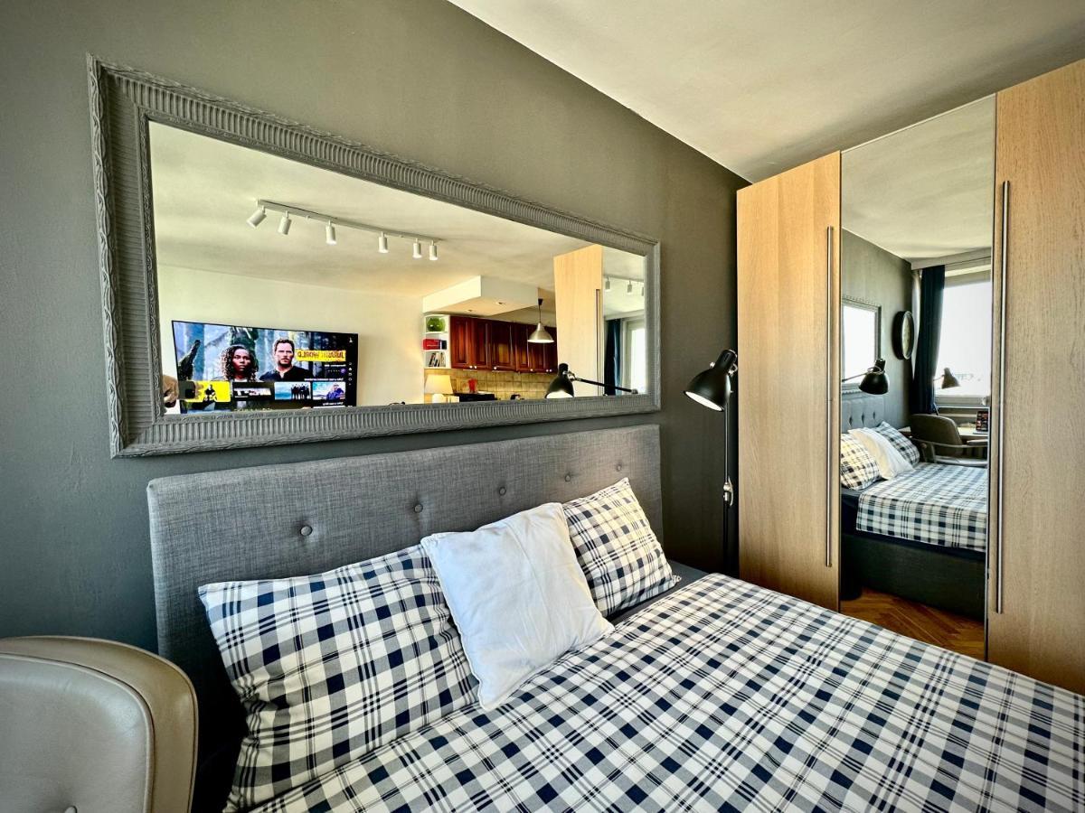Super Apartament White Warszawa 2X Metro Scisle Centrum Wifi 300 Mbs New Luaran gambar